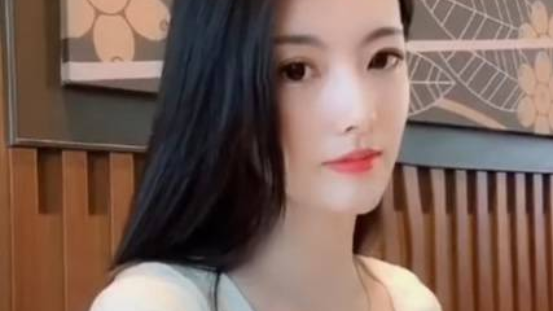 轻松一刻◆男孩子什么行为会使女生失去抵抗力? 2020-0117